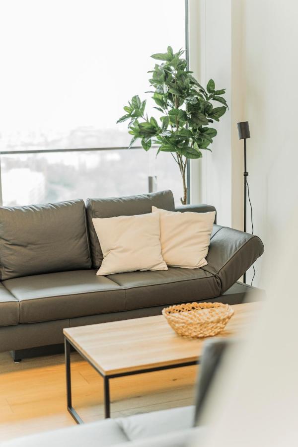 Diamondview Luxury Apartments ウィーン エクステリア 写真