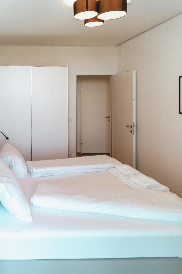Diamondview Luxury Apartments ウィーン エクステリア 写真